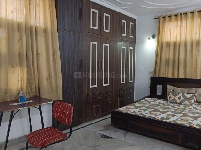 2 BHK Independent House in Sector 6 Rohini for resale New Delhi. The reference number is 20739793