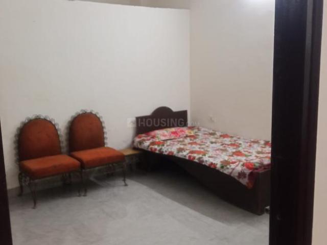 2 BHK Independent House in Sector 73 for rent Noida. The reference number is 21017200