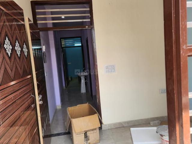 2 BHK Independent House in Sector 8 for rent Gurgaon. The reference number is 20228564