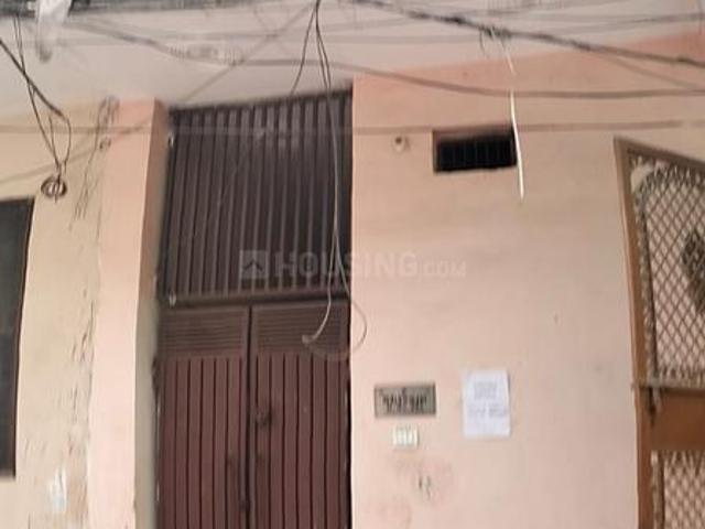2 BHK Independent House in Sector 8 for resale Gurgaon. The reference number is 20605239
