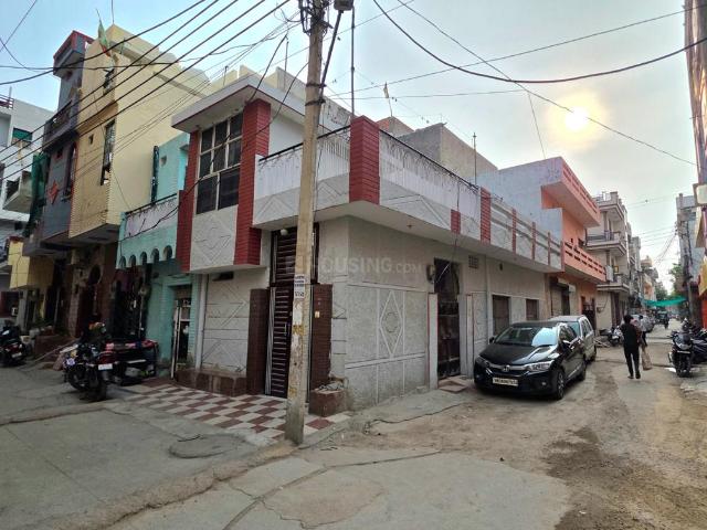 2 BHK Independent House in Sector 8 for resale Gurgaon. The reference number is 20617711
