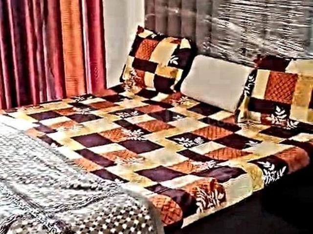2 BHK Independent House in Sector 93 for resale Gurgaon. The reference number is 21069109
