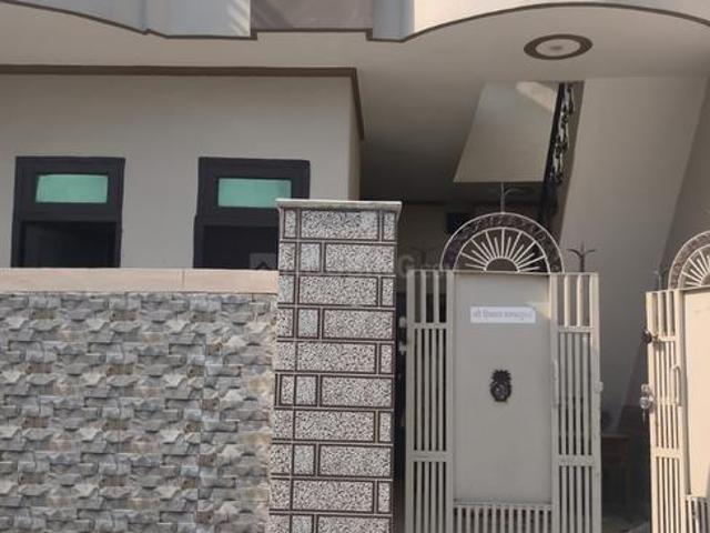 2 BHK Independent House in Sector 9 for rent Hisar. The reference number is 20586013