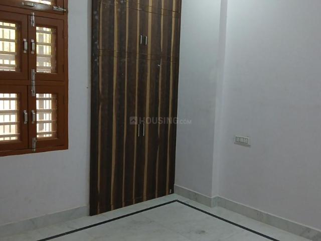2 BHK Independent House in Sector MU 1 for rent Greater Noida. The reference number is 18745393