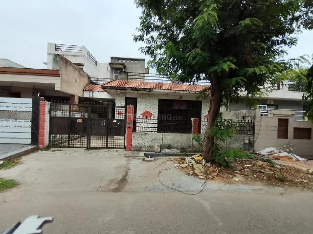 2 BHK Independent House in Sector Xu 1 for resale Greater Noida. The reference number is 21324735