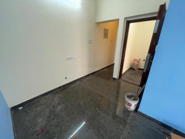 2 BHK Independent House in Sholinganallur for rent Chennai. The reference number is 21294893