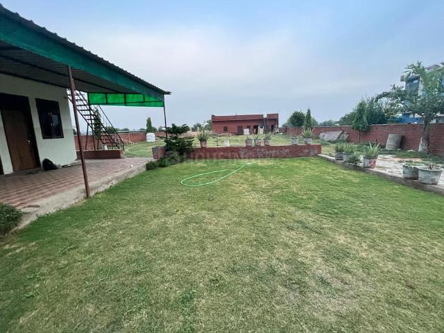 2 BHK Independent House in Shahbajpur Khalsa for rent Rewari. The reference number is 12296860