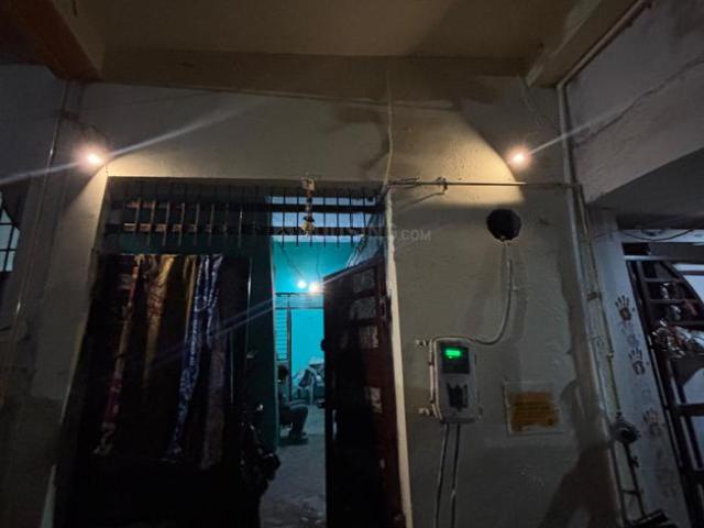 2 BHK Independent House in Shahganj for rent Agra. The reference number is 21306472