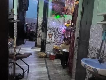 2 BHK Independent House in Shahdara for resale New Delhi. The reference number is 20157890