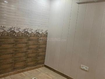 2 BHK Independent House in Shalimar Bagh for rent New Delhi. The reference number is 20326298