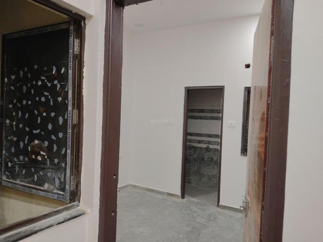 2 BHK Independent House in Shashtri Nagar for rent Nagpur. The reference number is 20467914