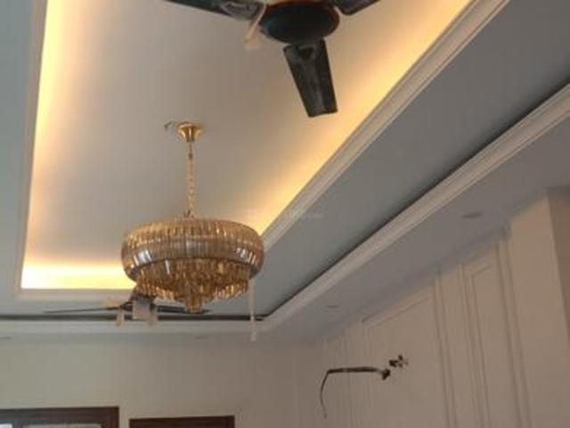 2 BHK Independent House in Shastri Nagar for resale Ghaziabad. The reference number is 20137885