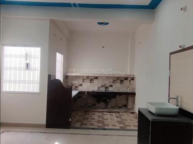 2 BHK Independent House in Shivpur for rent Varanasi. The reference number is 12051969