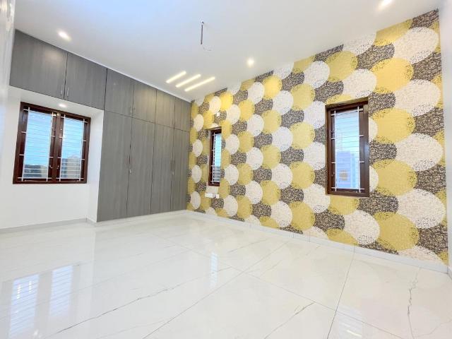 2 BHK Independent House in Siruseri for resale Chennai. The reference number is 18396800