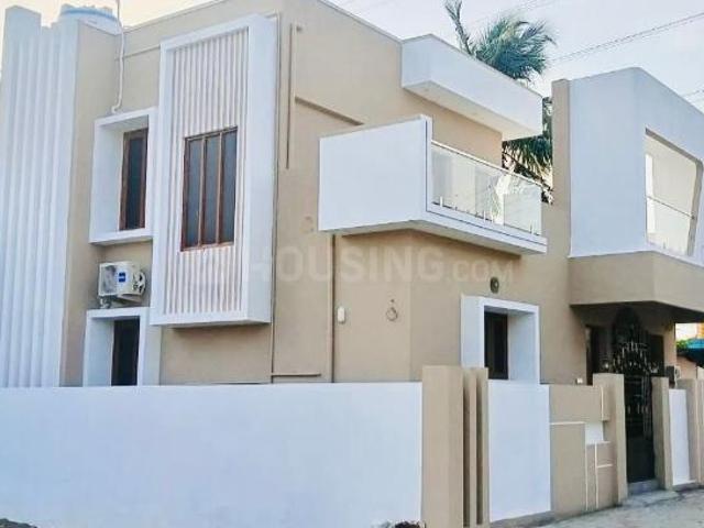 2 BHK Independent House in Mudichur for resale Chennai. The reference number is 18001812