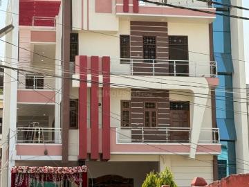 2 BHK Independent House in Sunderpur for rent Varanasi. The reference number is 19203764