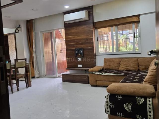 2 BHK Penthouse in Hadapsar for rent Pune. The reference number is 20720237