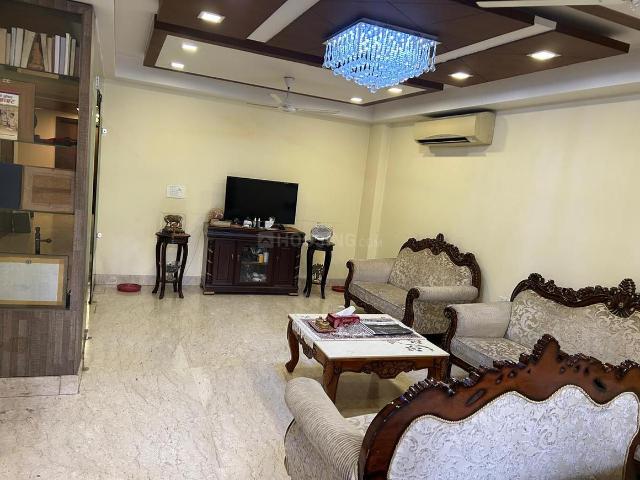 2 BHK Studio in Green Park for rent New Delhi. The reference number is 20163103