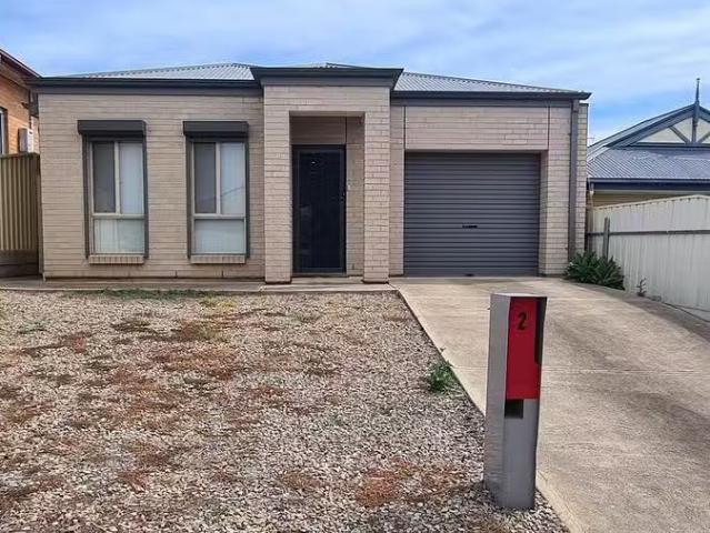 2 Binderi Crescent, Ingle Farm, SA 5098