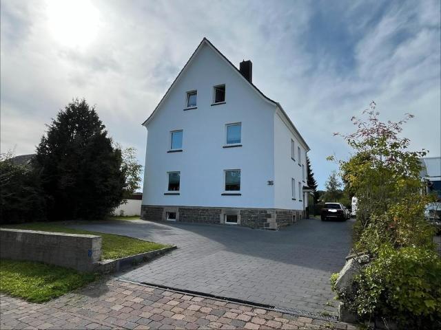 2 bis 3 Familienhaus in steinbergen umfangreichsaniert von privat