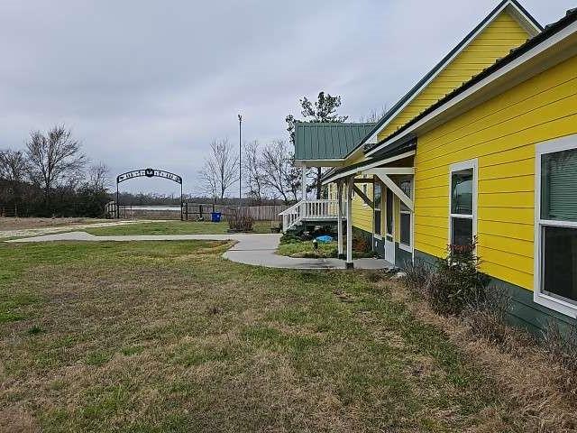 2 Birdwell Rd, Bedias, TX 77831 | MLS #14055