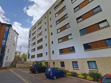 2 Blinshall Street, Dundee DD1 4 bed flat to rent £1,800 pcm £415 pw