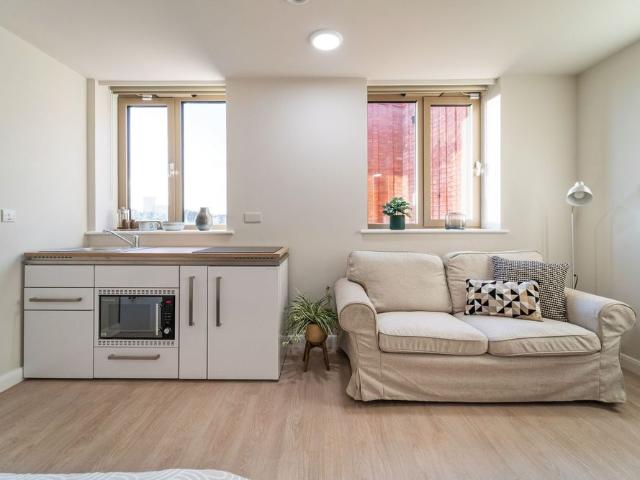 2 Bournbrook Road ALL BILLS INCLUDED