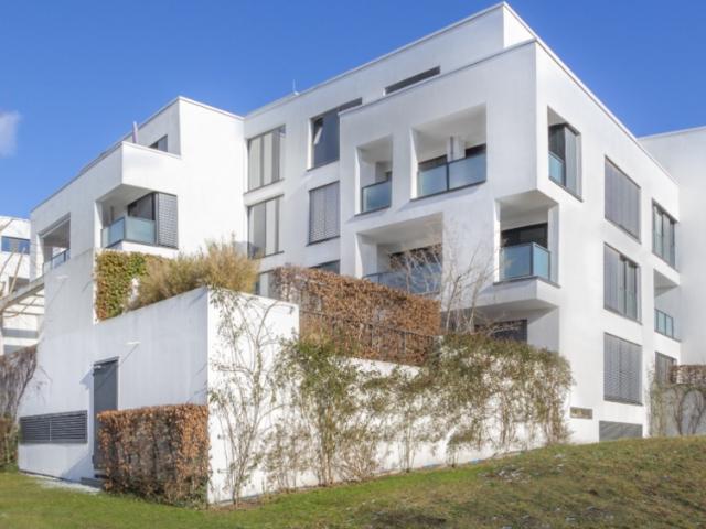 2 BR Apartment in Rosenpark, Stuttgart/Vaihingen