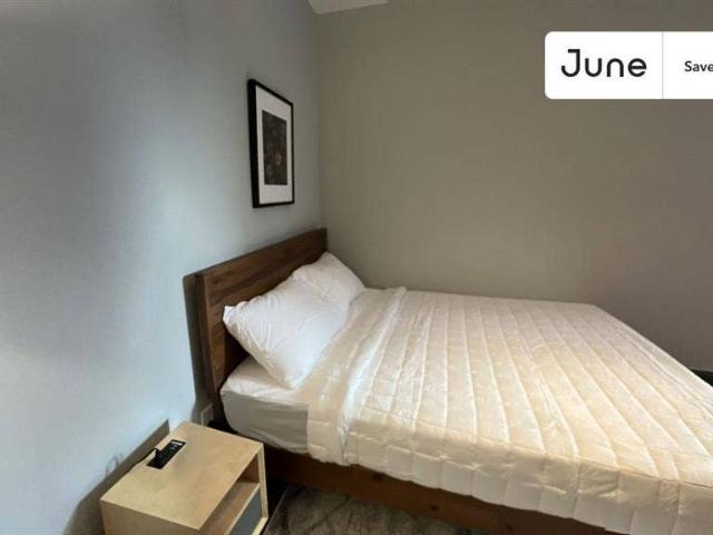 2 BR in New York City