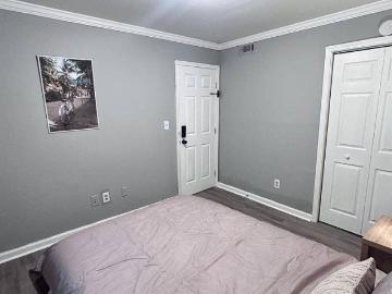 2 BR in Atlanta