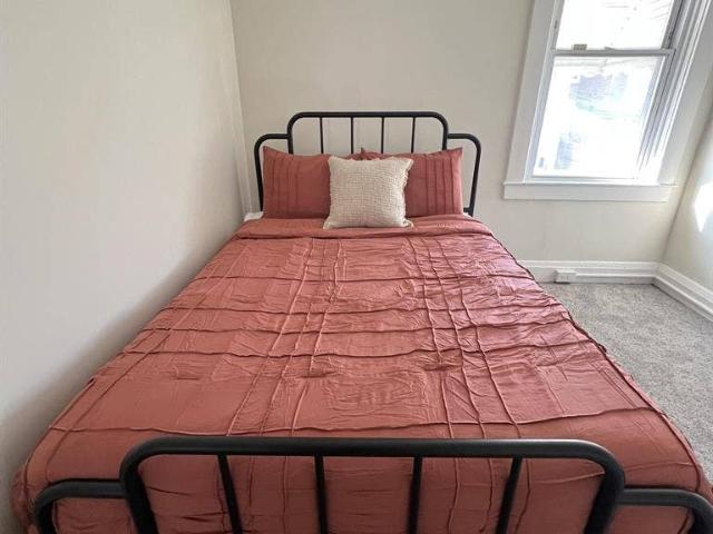 2 BR in Baltimore