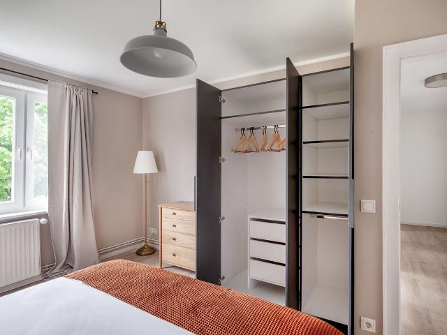 2 BR Prenzlauer Berg, Furnished & Equipped, Berlin Amsterdam Apartments for Rent