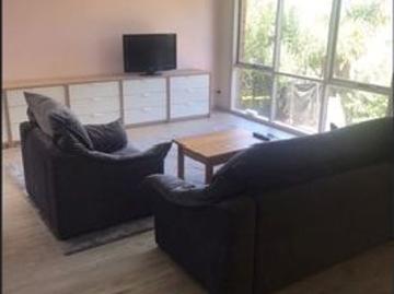 2 br private ensuite & living