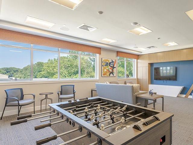 2 BR, 1.5 BA Apartment 100 Fox Meadow Drive Unit 126, Maple Shade, NJ 08052