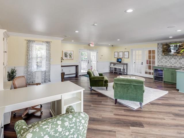 2 BR, 1.5 BA Apartment 100 Pelham Road Unit 135, Greenville, SC 29615