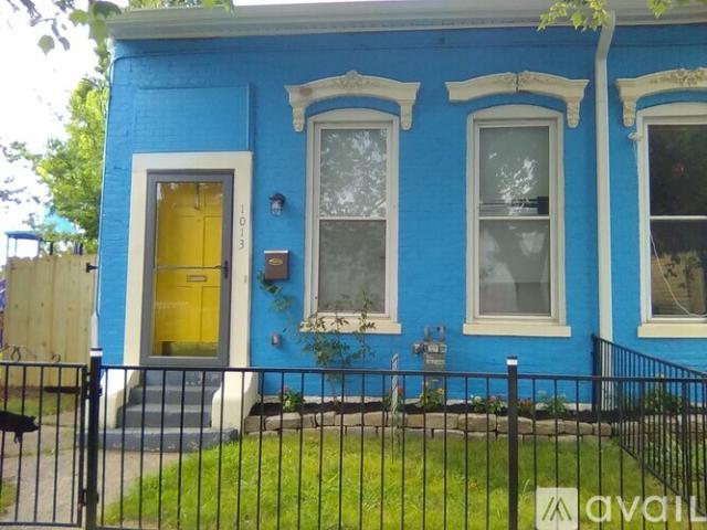 2 BR, 1.5 BA Apartment 1013 Franklin Street, Louisville, KY 40206