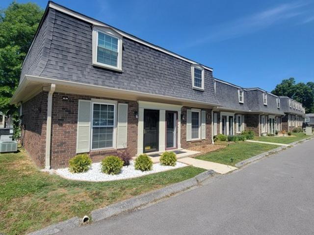 2 BR, 1.5 BA Apartment 1010 Country Club Rd, Unit G1, Cookeville, TN 38501