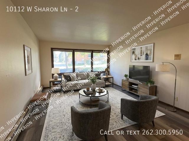 2 BR, 1.5 BA Apartment 10112 W Sharon Ln, Milwaukee, WI 53225