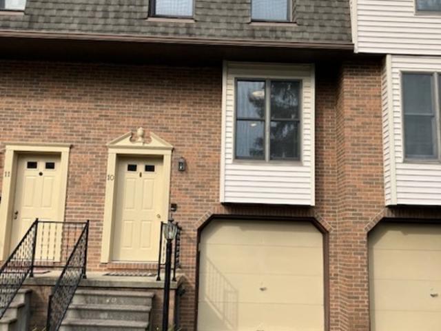 2 BR, 1.5 BA Apartment 101 Ableview Dr, Unit Unit 11, Butler, PA 16001