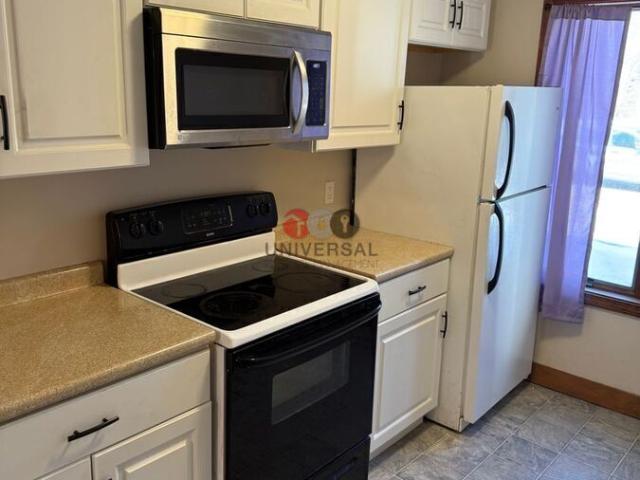 2 BR, 1.5 BA Apartment 1140 Eastman Rd, Center Conway, NH 03813