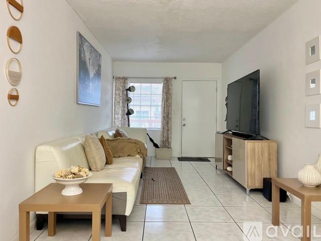 2 BR, 1.5 BA Apartment 11855 NE 19th Dr, Unit 45, North Miami, FL 33181