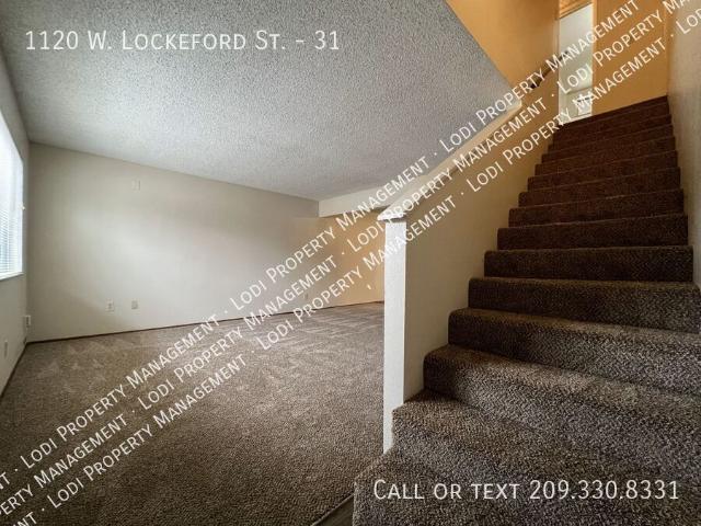 2 BR, 1.5 BA Apartment 1120 W. Lockeford St LODI, CA 95240