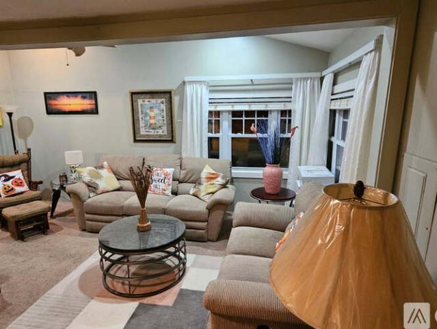 2 BR, 1.5 BA Apartment 11 Daventry Street, Glocester, RI 02814