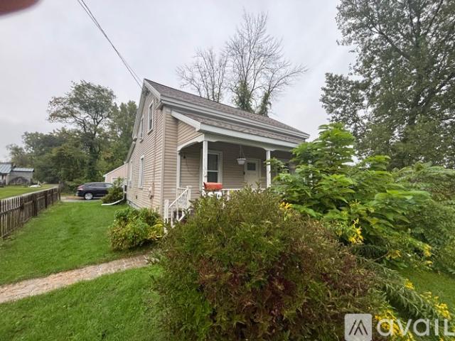 2 BR, 1.5 BA Apartment 124 River Street, Hudson Falls, NY 12839