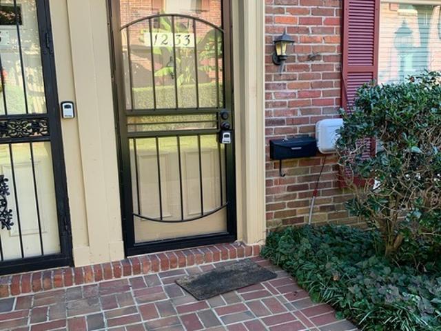 2 BR, 1.5 BA Apartment 1233 Chamberlain Drive, Unit 1233 Chamberlain, Memphis, TN 38119