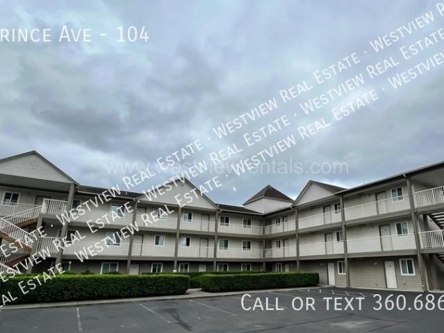 2 BR, 1.5 BA Apartment 135 Prince Ave, Bellingham, WA 98226