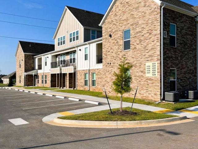 2 BR, 1.5 BA Apartment 130 Cedar Street Unit 6203, Centerton, AR 72719
