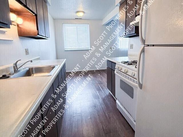 2 BR, 1.5 BA Apartment 1316 Southwestern Dr, Tecumseh, MI 49286