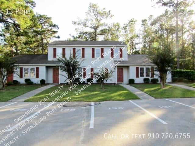 2 BR, 1.5 BA Apartment 13 Port West Court Unit C, Swansboro, NC 28584