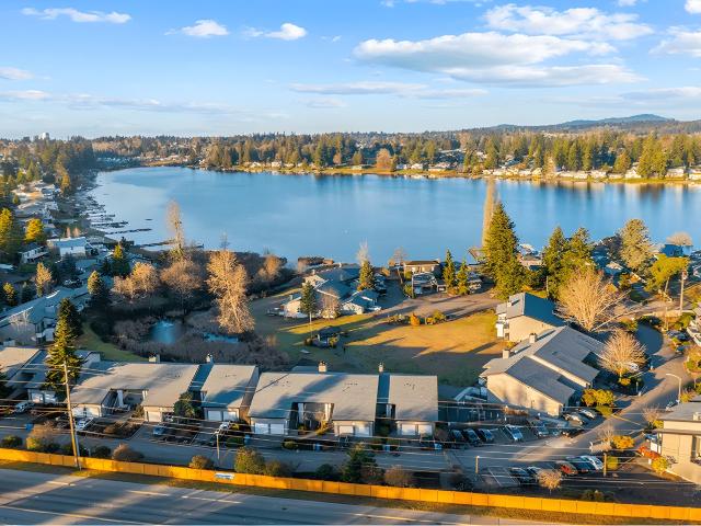 2 BR, 1.5 BA Apartment 14200 SE 272nd St Unit E202, Kent, WA 98042